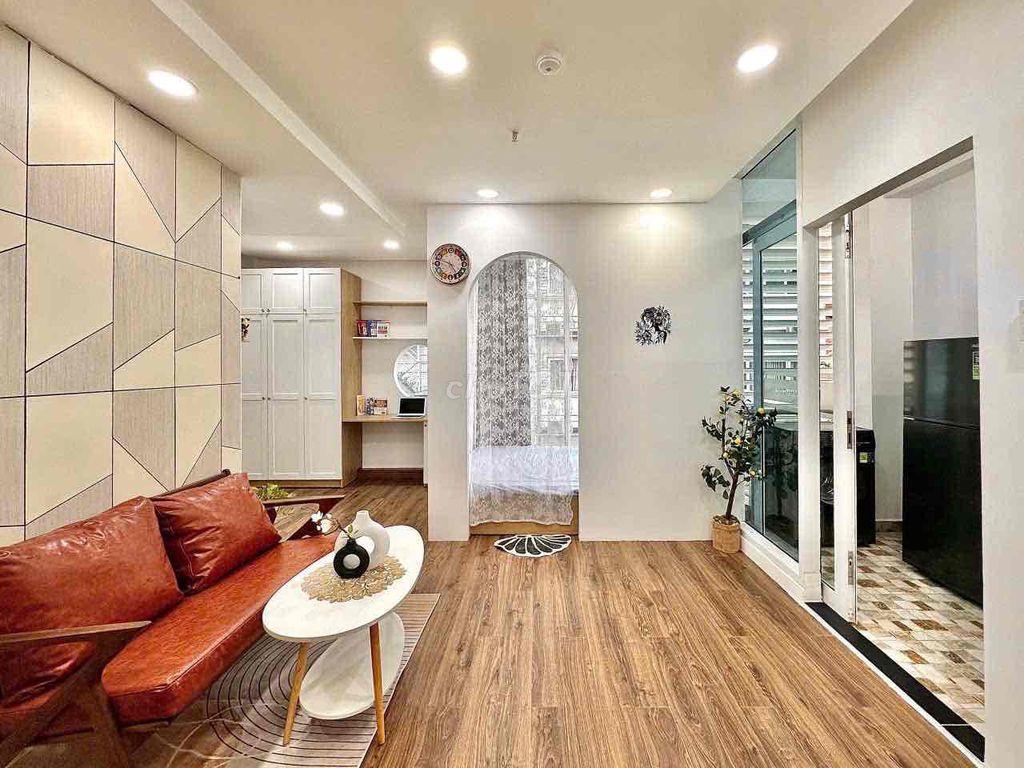 SIÊU PHẨM 1PN TÁCH BẾP TRƯỜNG SƠN - SÁT SƯỜN SÂN BAY, PHÒNG XINH XỈU!