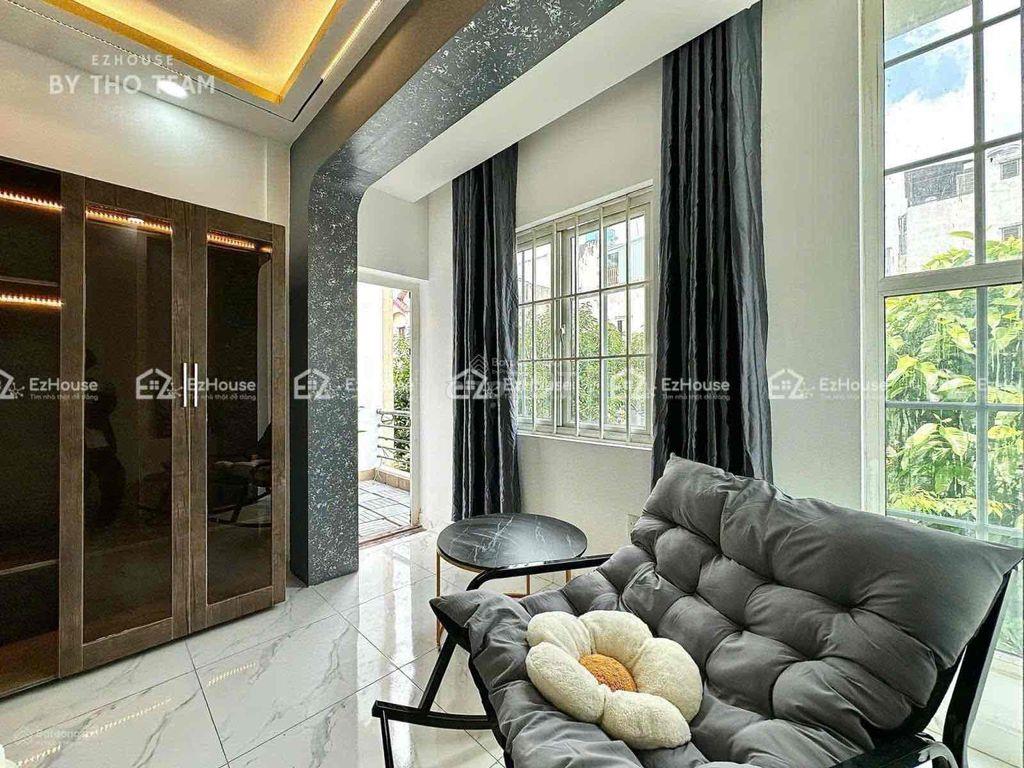 SIÊU PHẨM VĂN CHUNG - 2PN TÁCH BẾP CỰC RỘNG, CÓ BAN CÔNG & SÁT NHÀ GA