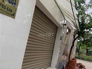 cho mướn Phòng trọ trống, 17m2, Đ QL1A, kế Đh NTT