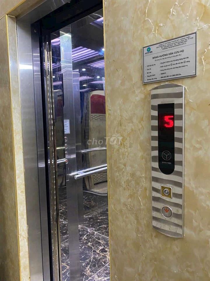 CHÍNH CHỦ- Phòng đẹp full nội thất, thang máy,m, ở ngay