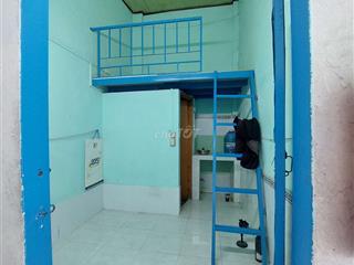 Phòng trọ gần cách ĐH Nguyễn Tất Thành 700m