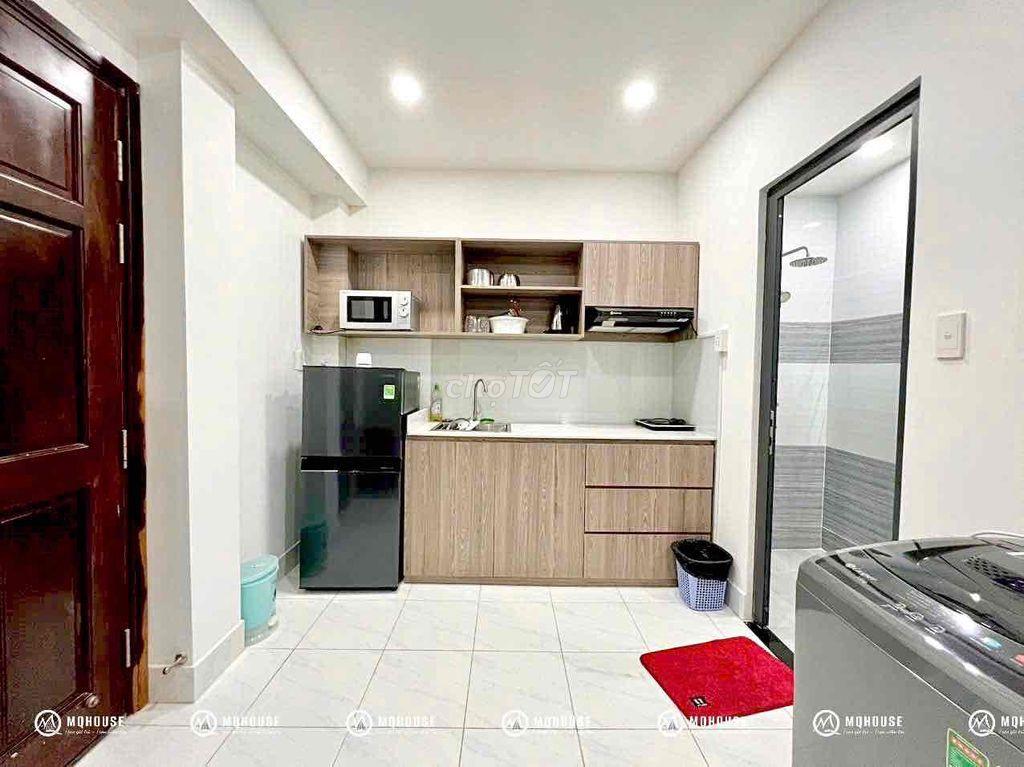 Phòng đẹp, bancol rộng, nội thất mới, thoáng mát