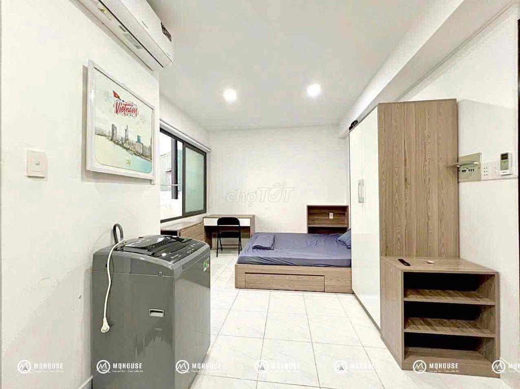 Phòng đẹp, bancol rộng, nội thất mới, thoáng mát
