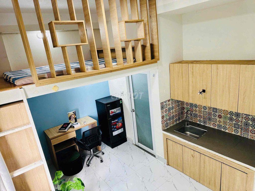 Phòng đẹp, gác cao, full nội thất, siêu phẩm trong tầm giá, có thang m