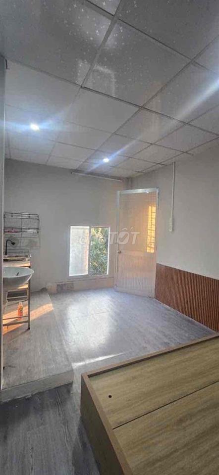Cho thuê phòng trọ nội thất đầy đủ có máy lạnh