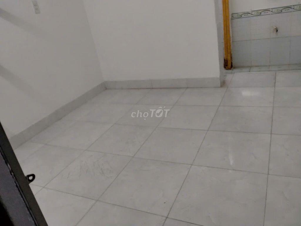 Phòng trọ (chỉ cho thuê sinh viên) gần ĐH Nguyễn Tất Thành