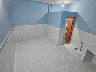 cho Thuê phòng trọ đối diện công viên phần mềm quang trung 