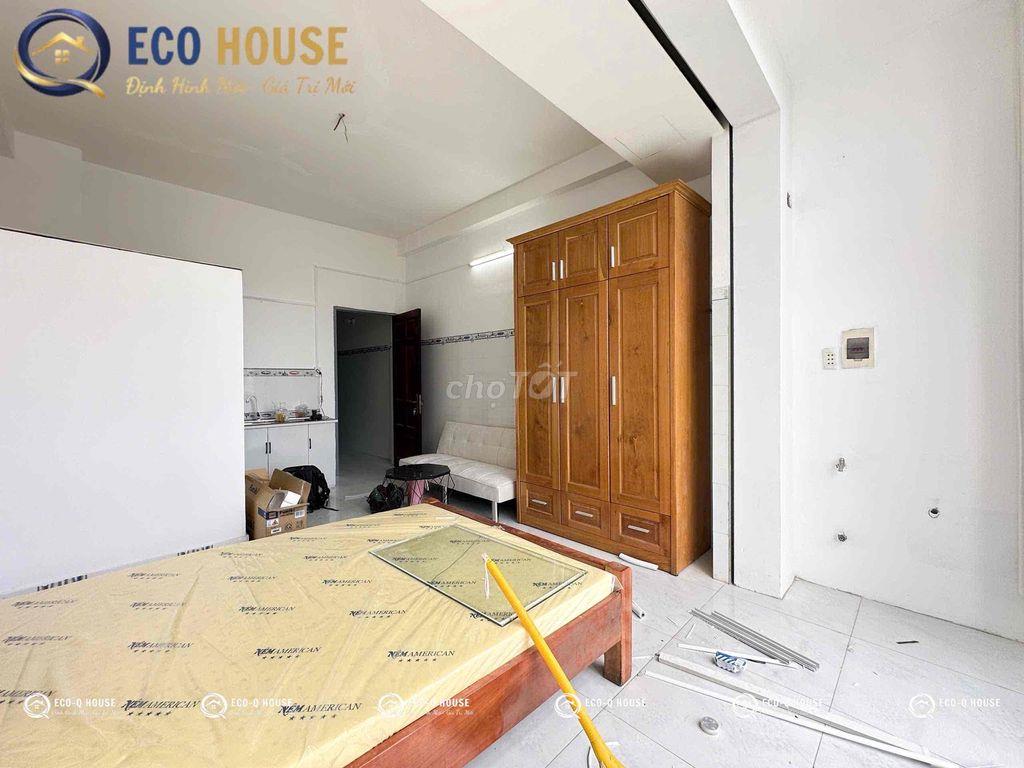 Ban Cong Trồng Cây siêu Bự Ngay Aeon Tân Phú và ĐH Công Thương