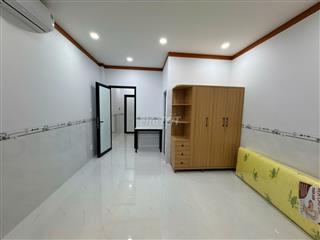 Phòng mới , nhà mới xây kế bên ĐH Nguyễn Tất Thành