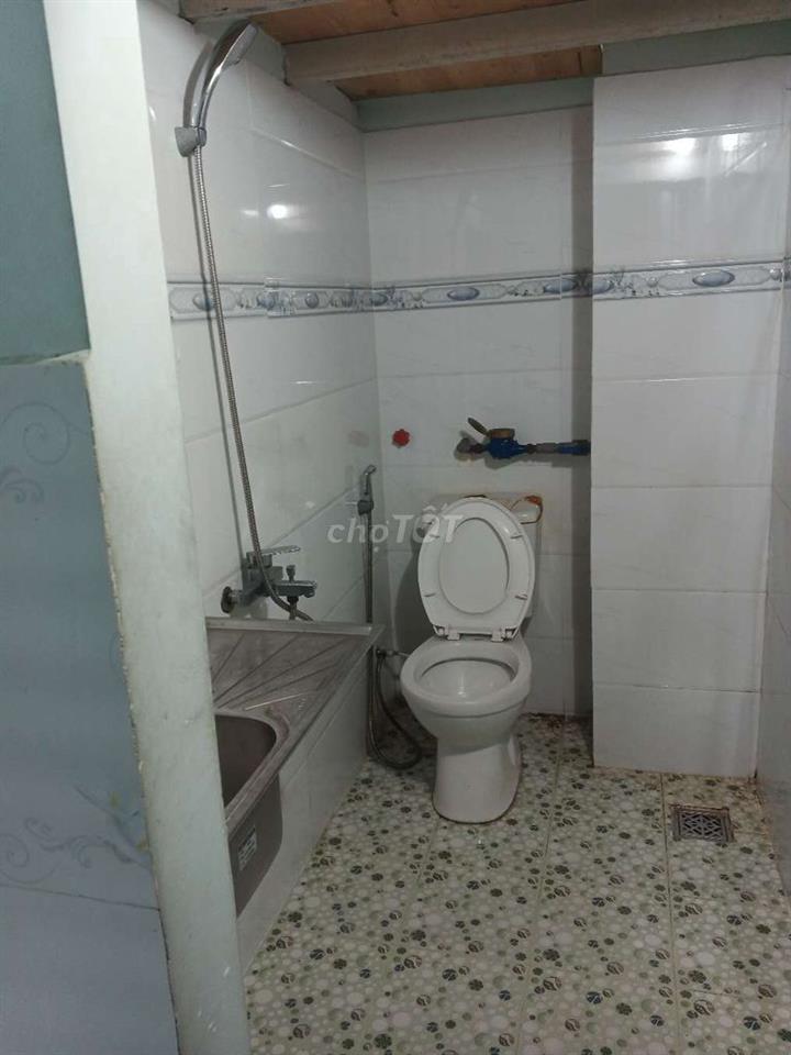 CÒN PHÒNG TRỐNG NGAY CV PHẦN MỀM QUANG TRUNG, QUẬN 12