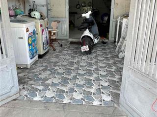 phù hợp cho hộ gia đình vừa kinh doanh và để ở . cách quốc lộ 1A 40m