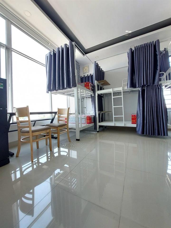 Phòng trọ KTX Sinh Viên Cao Cấp Bee Home - Gần ĐH NTT Q12