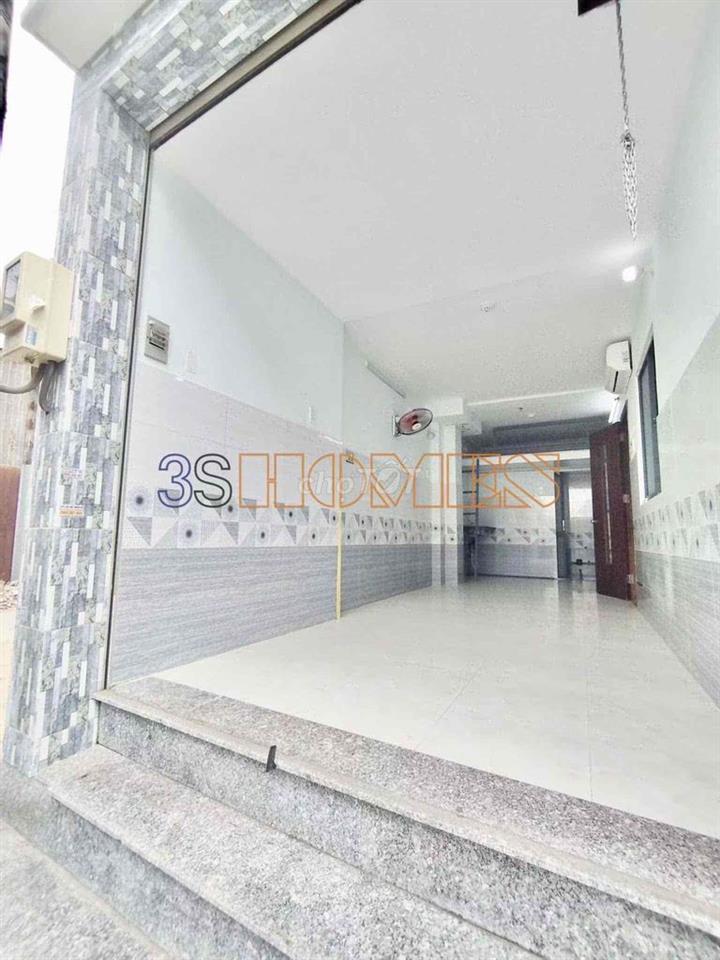 KIOT 32m2 - PHÒNG NGAY TRỆT HẺM OTO