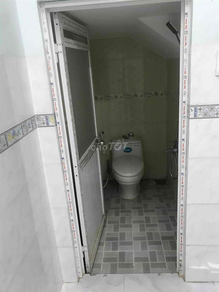Phòng Trọ Sạch Sẽ An Ninh, Gần Chợ, Trường Học, Đường Xe Hơi