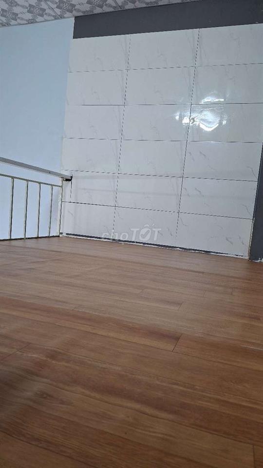 phòng cho thuê gần Cao Đẳng Điện Lực ngã tư ga