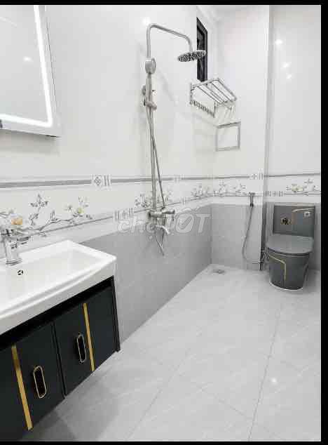 CHO THUÊ KTX MỚI XÂY NGAY TRUNG TÂM