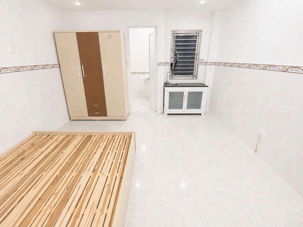 cho thuê phòng trọ đẹp co thang máy