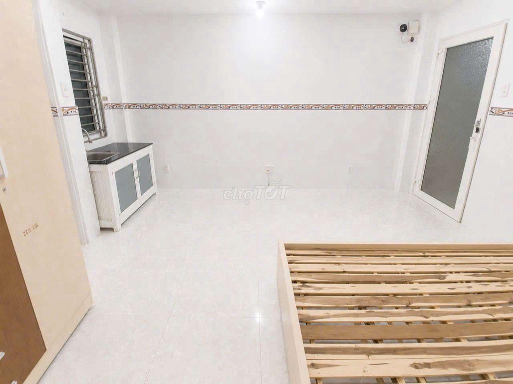 cho thuê phòng trọ đẹp co thang máy