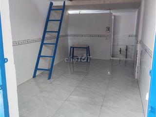 Phòng trọ đối diện cổng CVPM Quang Trung đường Tô Ký, Q12