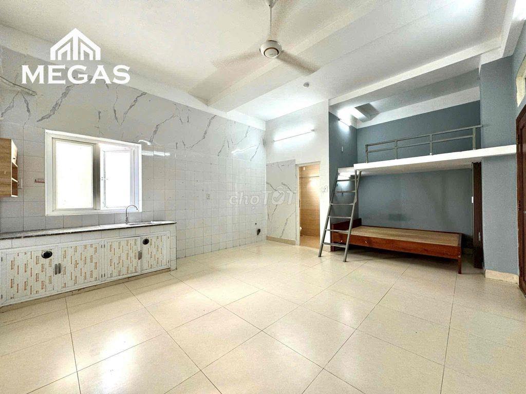 🚨 NHƯỢNG LẠI PHÒNG TRỌ 35M2 CỰC LỘC - OTO TỚI TẬN CỬA