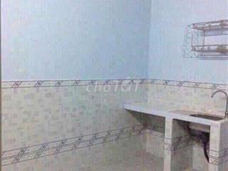 Phòng trọ 4x5m đúc lững mới sơn sạch sẽ Dương Thị Mười