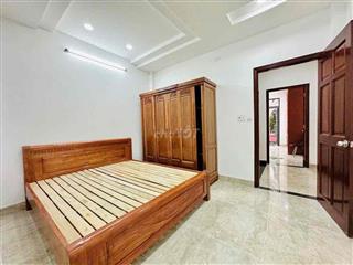 Đầu T7 trống phòng ở khu nhà phố, dân trí cao