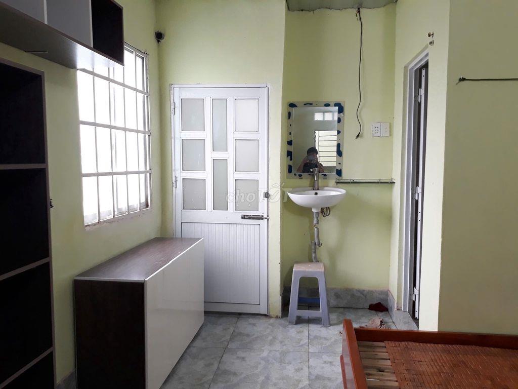 Cho thuê phòng trọ nhà lầu