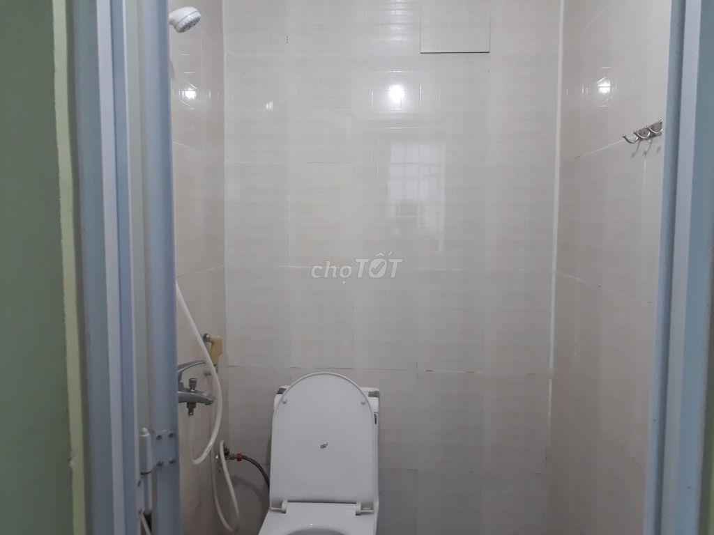 Cho thuê phòng trọ nhà lầu