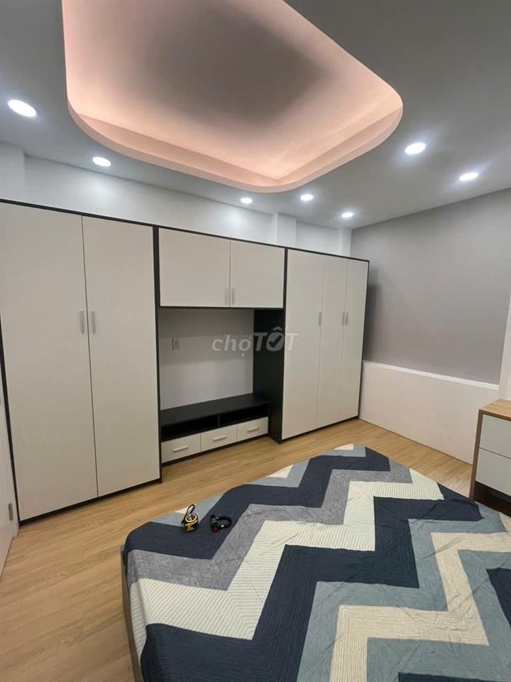 BÁN CĂN HỘ GIÁP CÔNG VIÊN LÊ THỊ RIÊNG - 2PN TẶNG HẾT NT CÓ 2.7 TỶ 