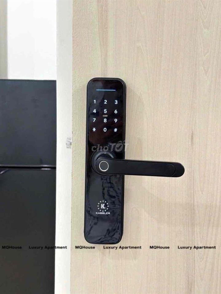 CHO THUÊ CĂN HỘ FULL NỘI THẤT Q3 GẦN UEH, NHÀ THỜ ĐỨC BÀ,