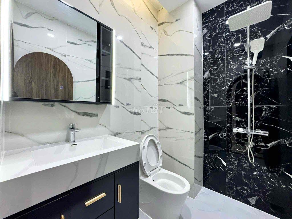 CHO THUÊ CĂN HỘ FULL NỘI THẤT GẦN VÒNG XOAY DÂN CHỦ, GA SÀI GÒN