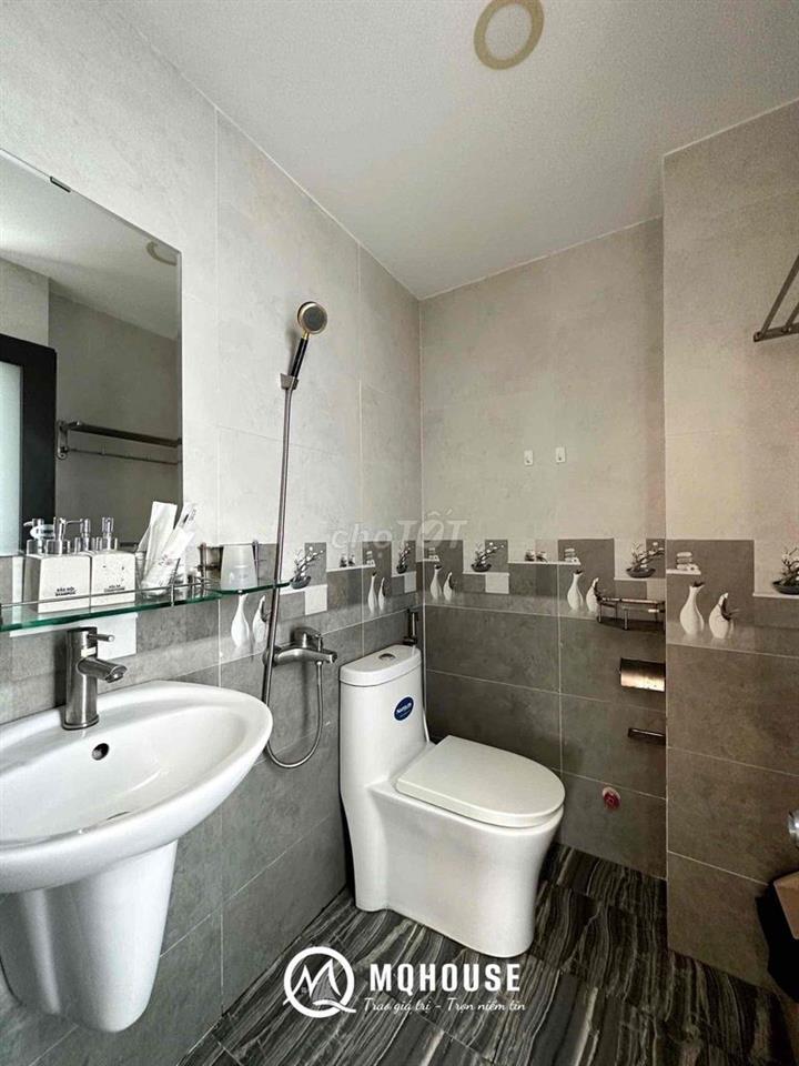 CHO THUÊ CĂN HỘ FULL NỘI THẤT KẾ BÊN ĐH BÁCH KHOA VÀ UEH QUẬN 10