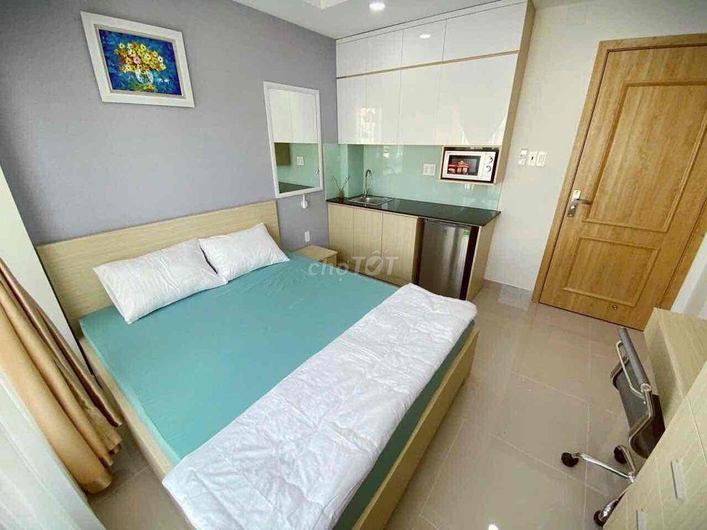 CHO THUÊ CĂN HỘ QUẬN 3 CÓ BAN CÔNG GẦN HỒ CON RÙA, CV LÊ VĂN TÁM
