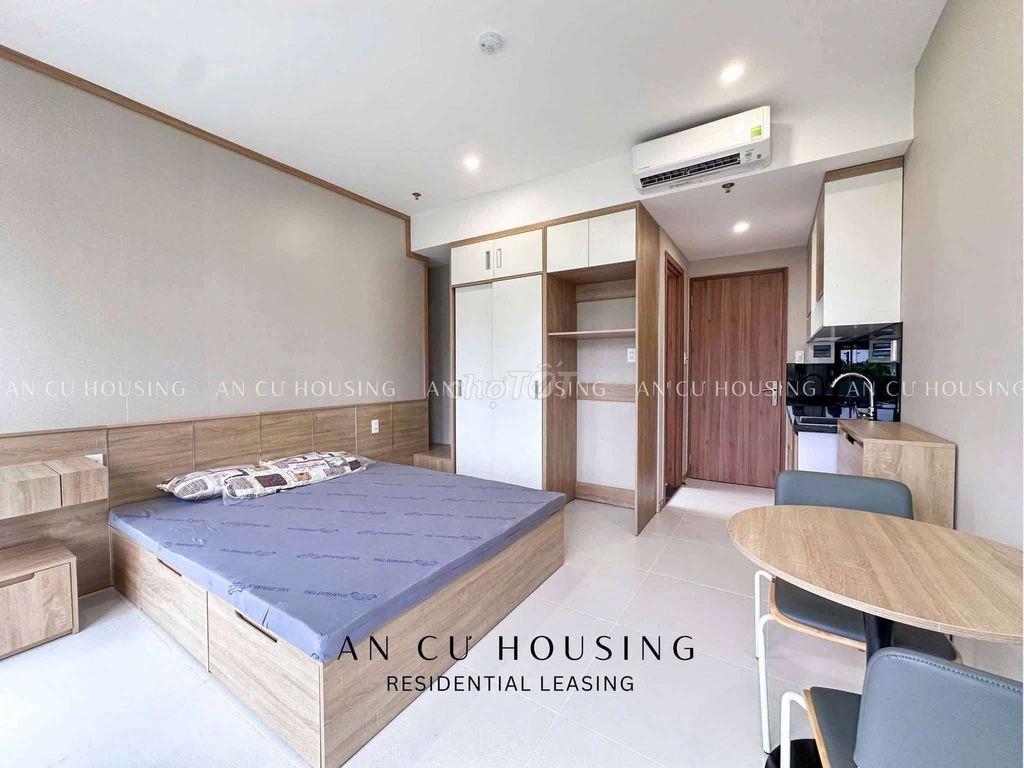 CĂN HỘ CHO THUÊ TRƯỜNG SA QUẬN 3 BAN CÔNG, TÁCH BẾP-GẦN CẦU LÊ VĂN SỸ
