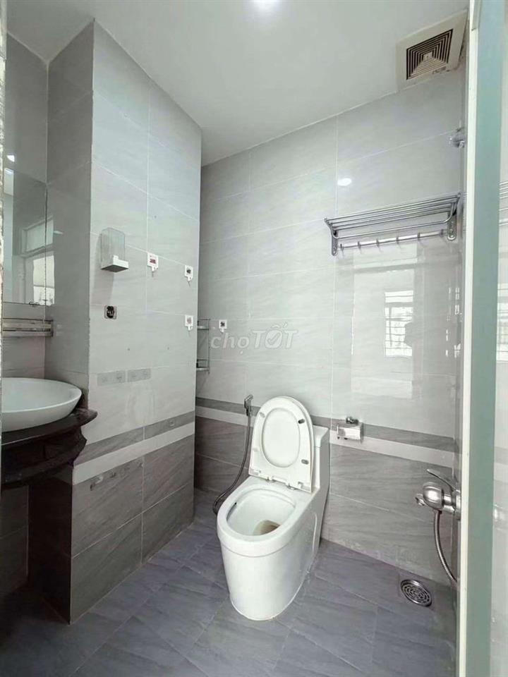 CHO THUÊ CĂN HỘ BAN CÔNG LÊ VĂN SỸ QUÂN 3 GẦN UEH, ĐẠI HỌC SÀI GÒN