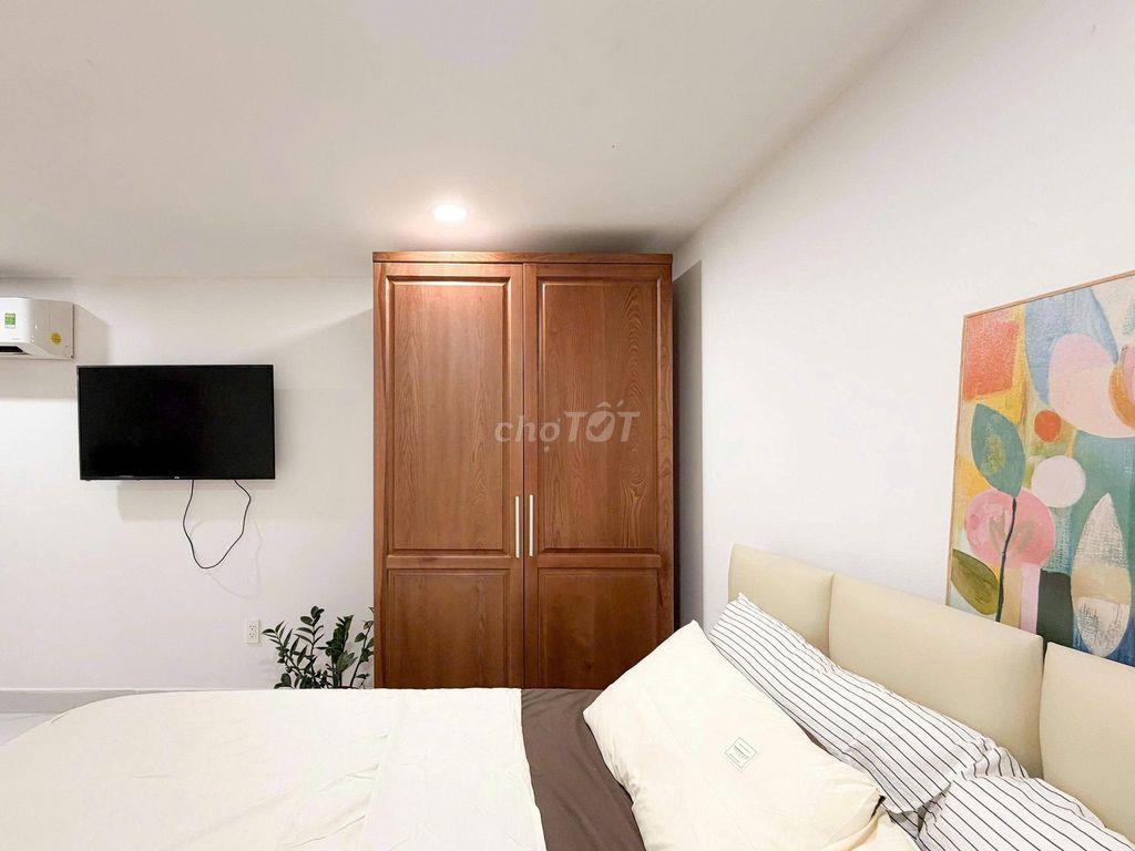 STUDIO KẾ SÂN BAY – FULL NỘI THẤT –RỘNG RÃI – TÂN BÌNH