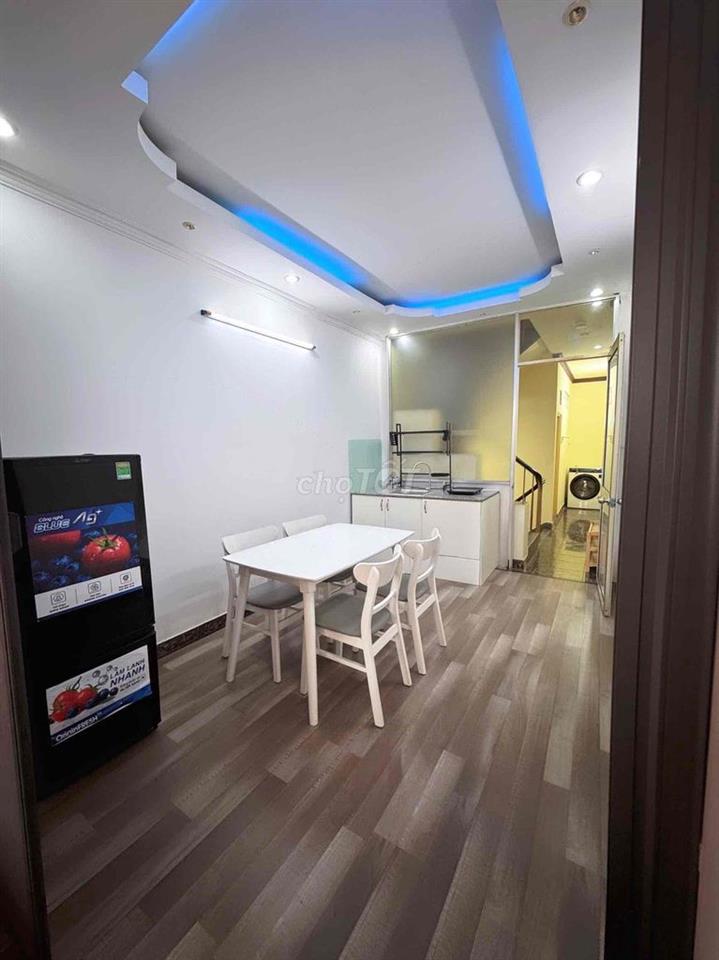 Chính chủ Cho thuê nhà Quận 3