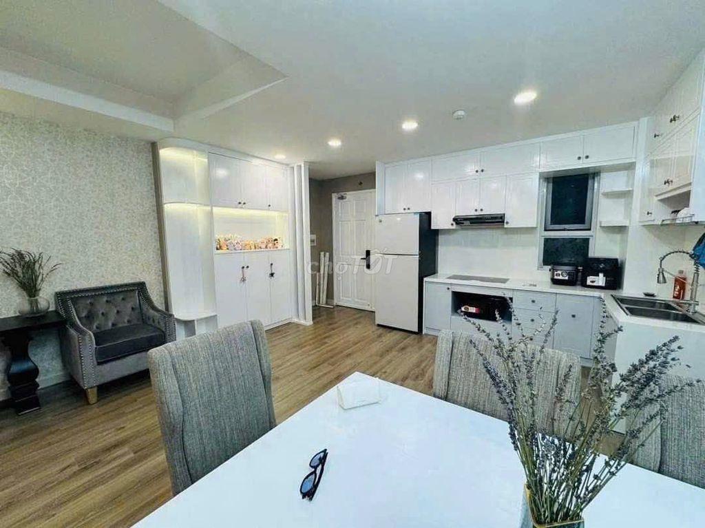 Chung cư Nguyễn Phúc Nguyên căn hộ cao cấp 180m2, 3p ngủ -25tr/tháng