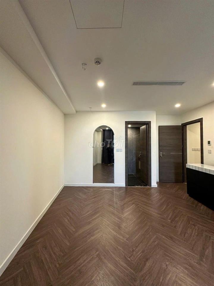 Cho thuê chung cư Screc, Trường Sa Quận 3- 2PN-ko NT giá 13 triệu/th