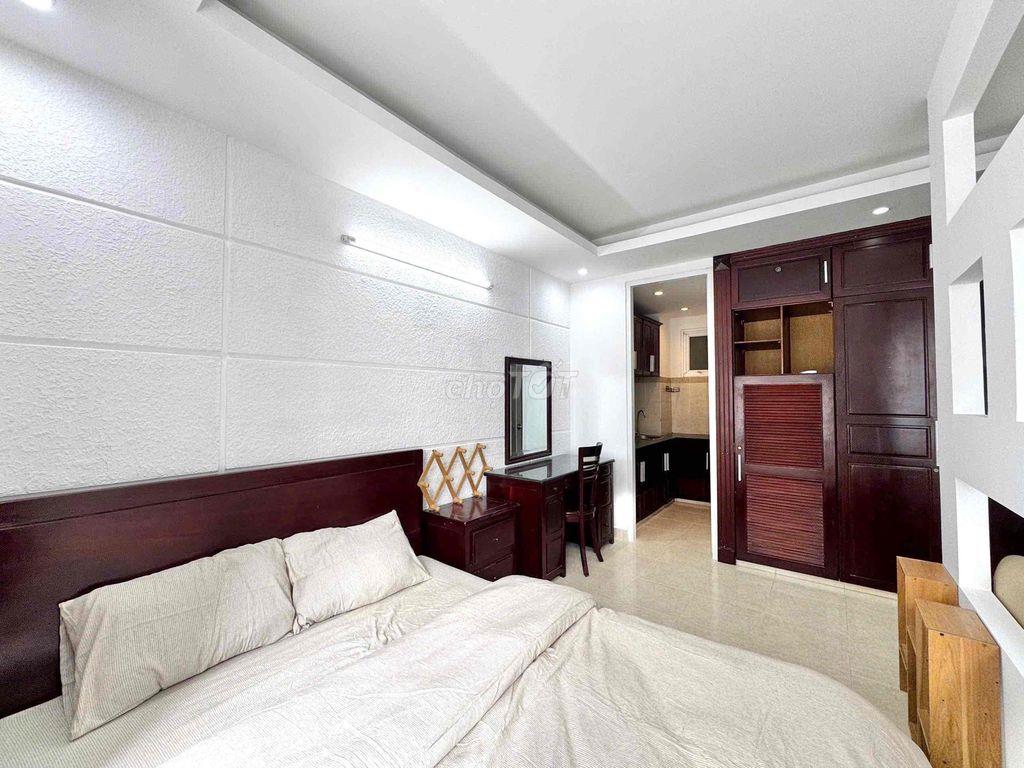 ✨Căn Hộ 1PN 1PK Tách Bếp Full Nội Thất Cao Cấp 40m2 Ngay Sân Bay TSN