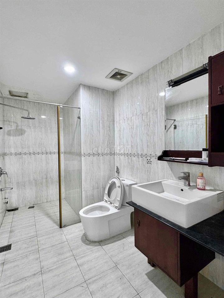 🚨CĂN HỘ 1PN 1PK Thang Máy Full Nội Thất Cao Cấp Ngay ETOWN - Nhà Ga T3
