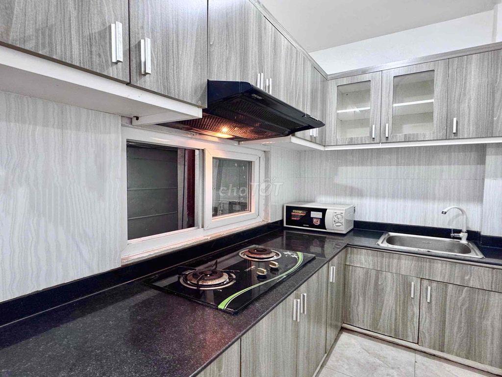 🚨CĂN HỘ 1PN 1PK Thang Máy Full Nội Thất Cao Cấp Ngay ETOWN - Nhà Ga T3
