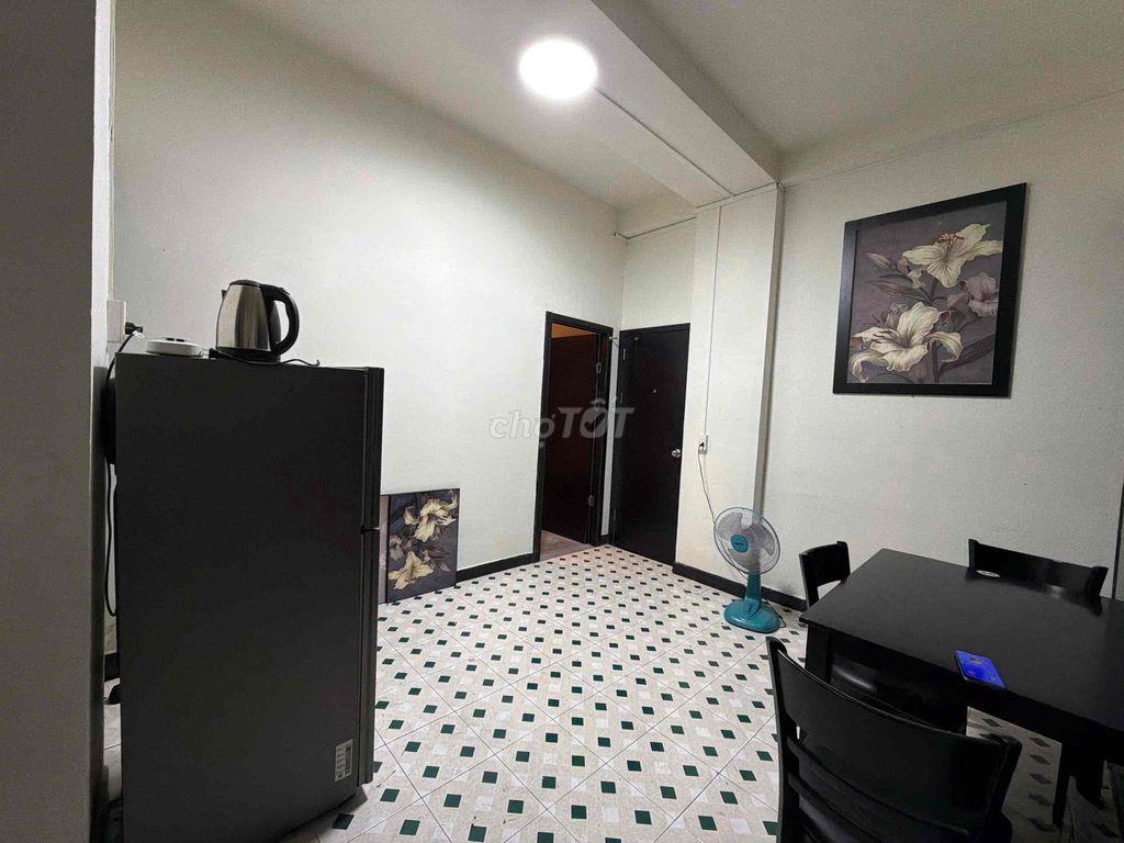 Căn Hộ 1PN Tách Bếp 60m² Nguyễn Thiện Thuật Q3 - Siêu Rộng