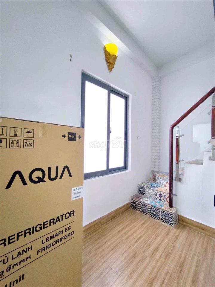 Cho Thuê Căn Hộ 2PN Nguyễn Văn Cừ Q3