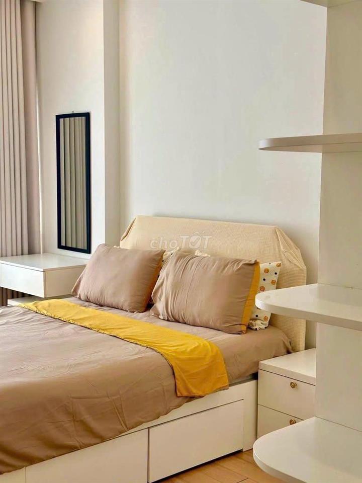 Chung cư cao cấp Q.3 Terra Royal 2PN 76m2 full nội thất giá 19 tr/th 
