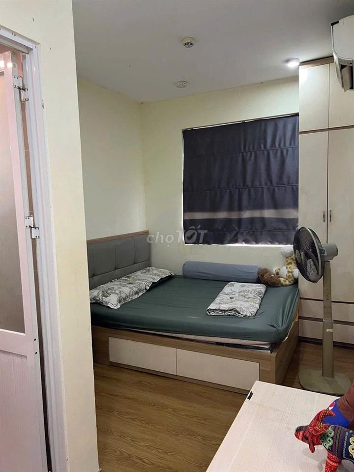 Giá 13tr/th, Chung cư Screc, 68m2, 2PN, 2WC, Nội thất, Trường Sa, Q3.