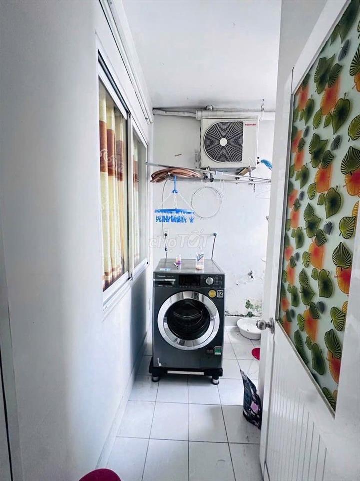 Chung cư Screc, 974A Trường Sa, Q3: 70m2, 2p ngủ, NTCB, 12tr/tháng