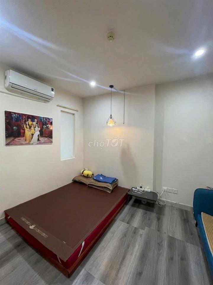 Chung cư Screc, 974A Trường Sa, Q3: 70m2, 2p ngủ, NTCB, 12tr/tháng