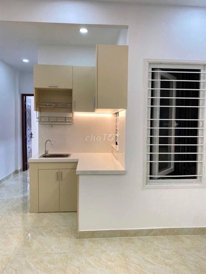 Chung cư Hoàng Sa Quận 3 thang bộ lầu 2 giá 8.5Tr/th 1PN có ban công