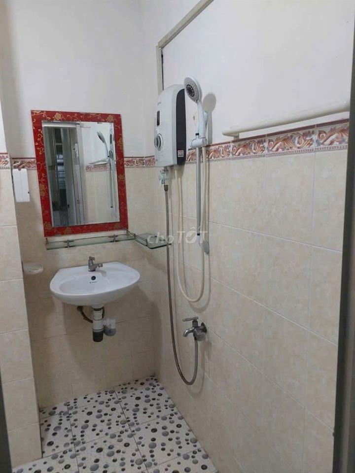 Chung cư Kì Đồng, Trương Định -Nhiêu Lộc: căn 1p ngủ,53m2, giá 9tr